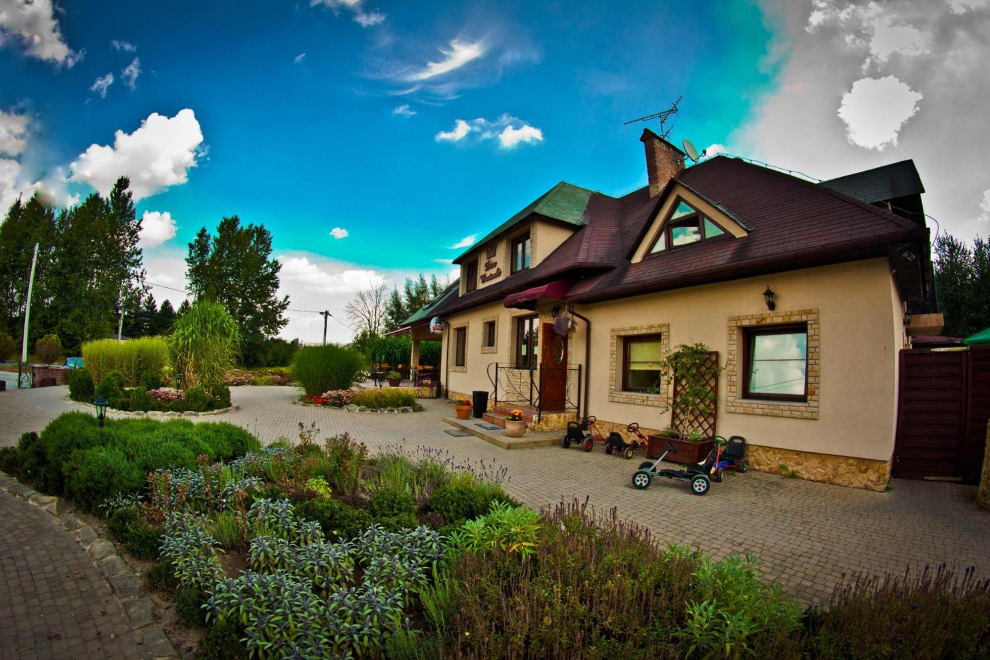 Dwa Bratanki Hotel Rzeszow Luaran gambar